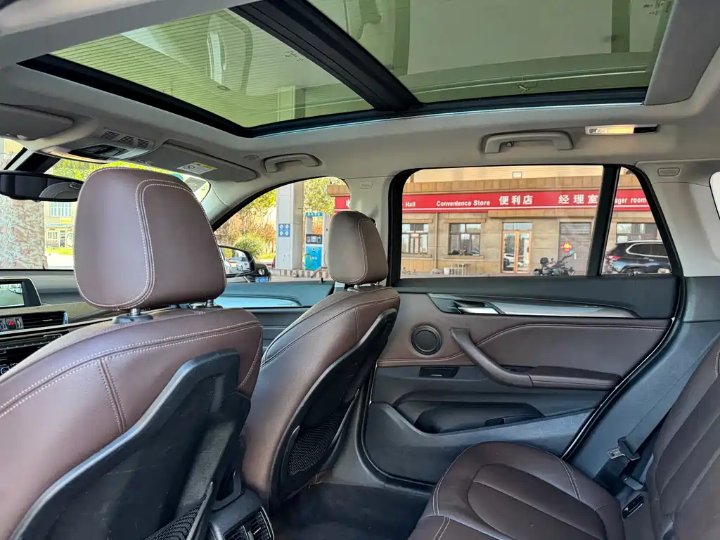 BMW X1 — миниатюра 7
