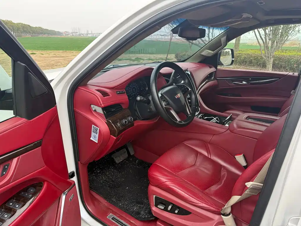 CADILLAC ESCALADE ESCALADE