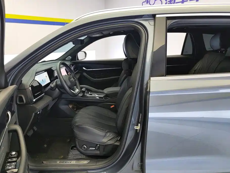 Geely Xingyue L — миниатюра 9