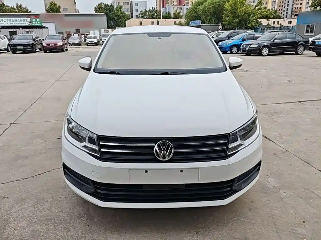 Volkswagen Santana — миниатюра 3