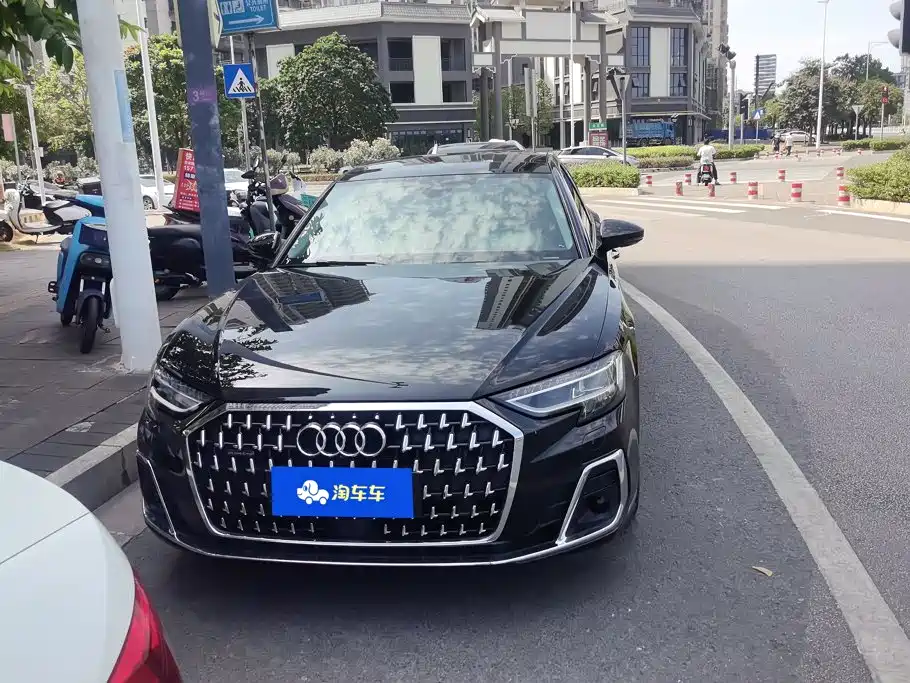 Audi A8 — миниатюра 2
