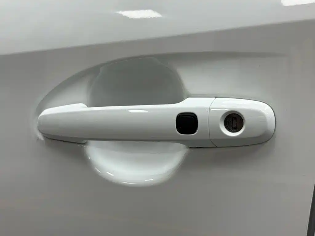 Toyota Yaris L — миниатюра 16