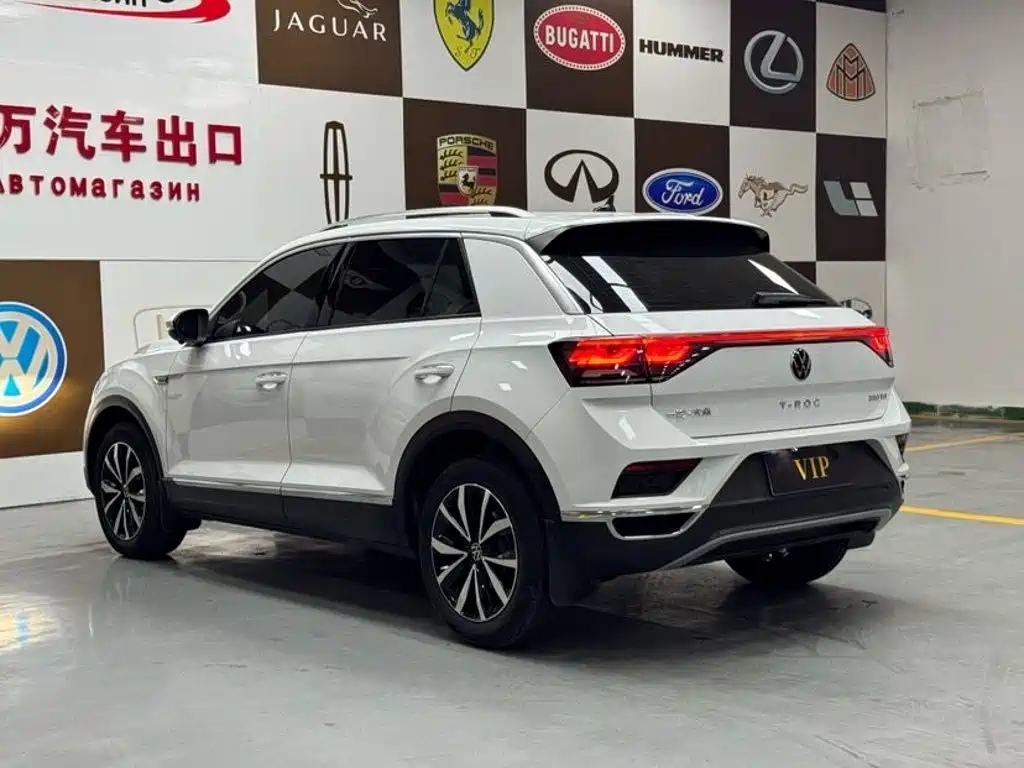 Volkswagen T-Roc — миниатюра 4