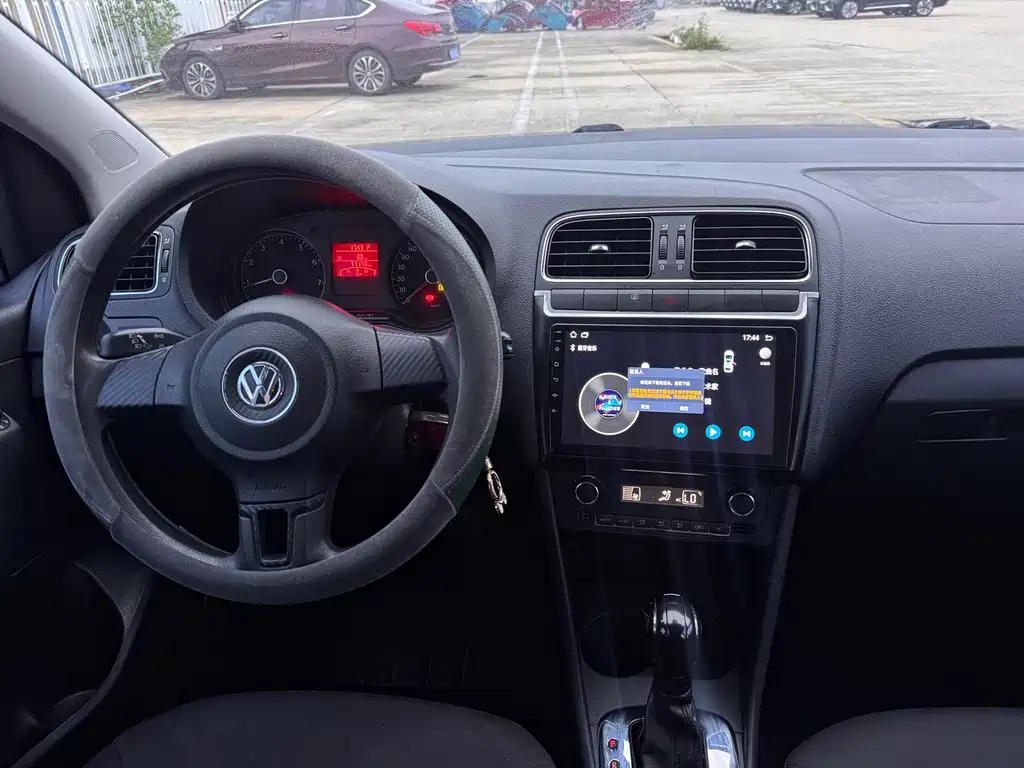 Volkswagen Polo — миниатюра 11
