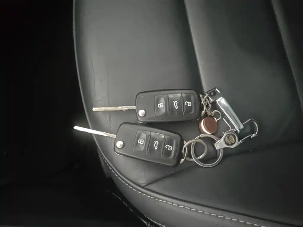 Volkswagen Lavida — миниатюра 9