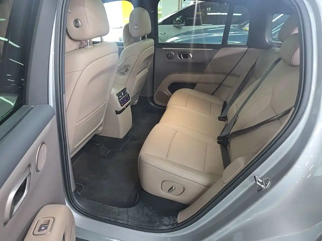 Li Auto Li i6 — миниатюра 17