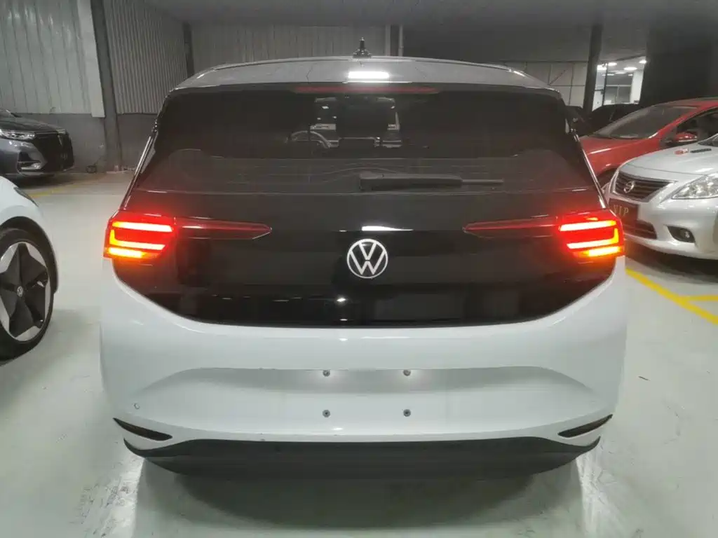 Volkswagen ID.3 — миниатюра 6