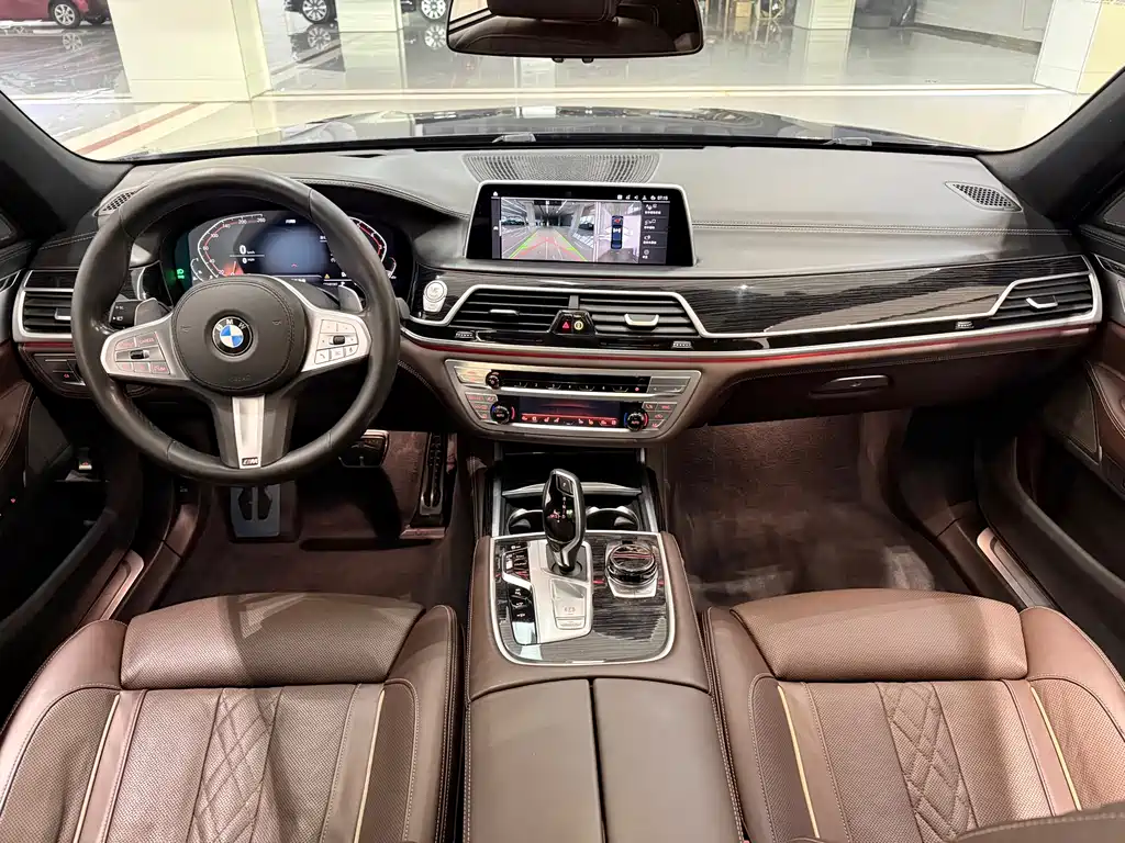 BMW 7 SERIES