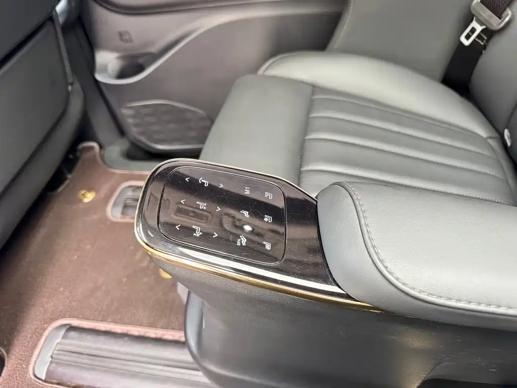GAC Motor Trumpchi E9 — миниатюра 8