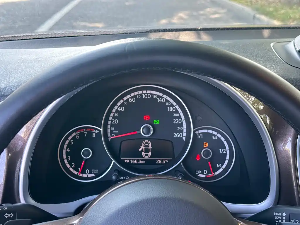 Volkswagen Beetle — миниатюра 9