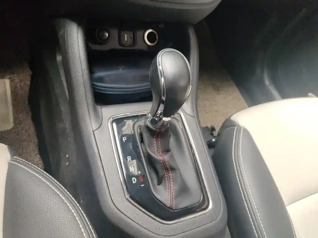 Changan CS35 — миниатюра 10