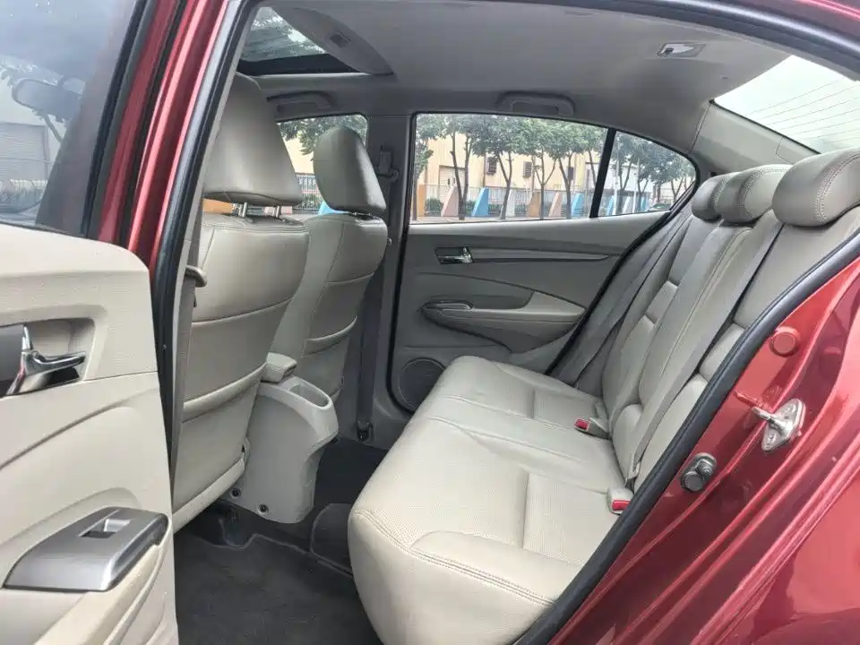 Honda City Classic — миниатюра 6