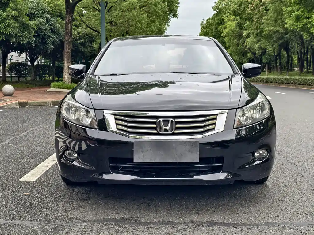 Honda Accord — миниатюра 2