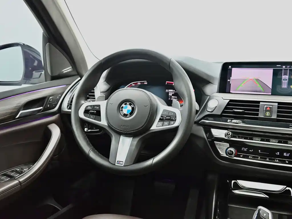 BMW X3 — миниатюра 11