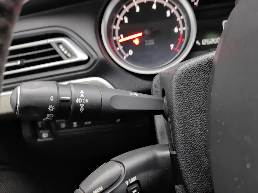 Peugeot 408 — миниатюра 21