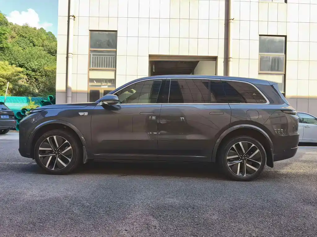 Li Auto Li L9 — миниатюра 3