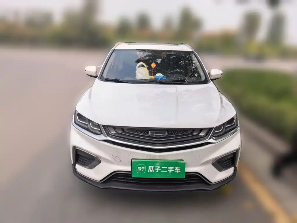 Geely Binyue — миниатюра 23