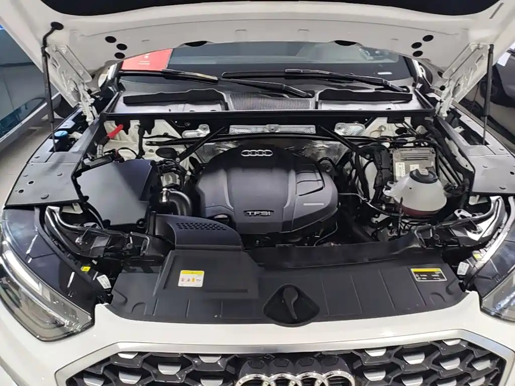 Audi Q5L Sportback — миниатюра 20