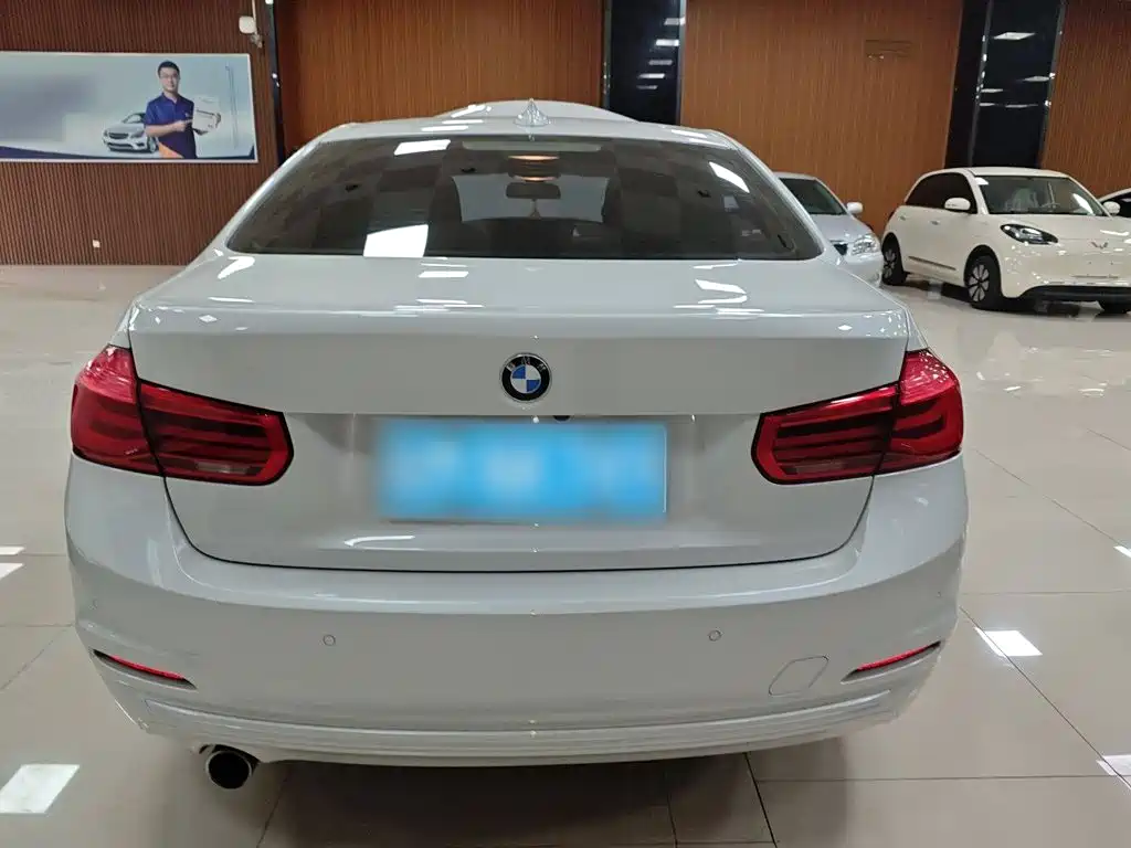 BMW 3 Series — миниатюра 6