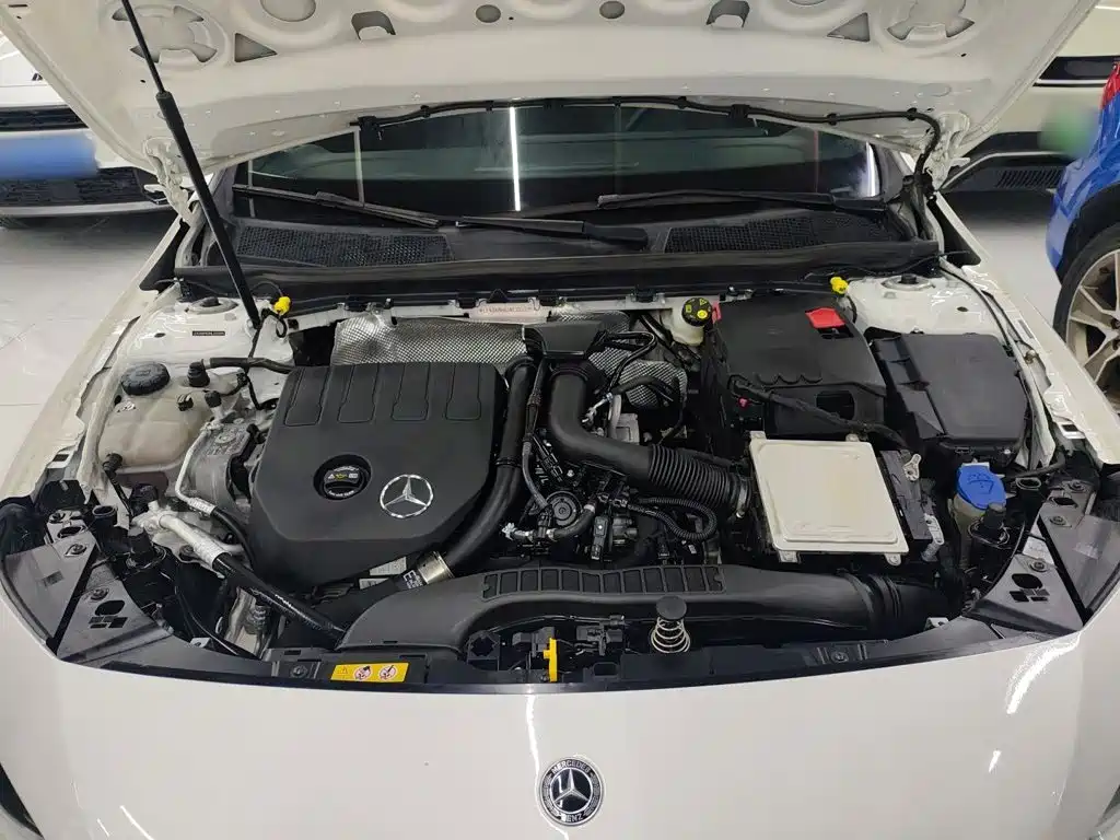 Mercedes-Benz A-Class — миниатюра 11