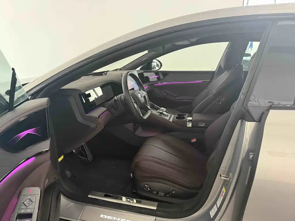 Denza Denza Z9GT — миниатюра 4