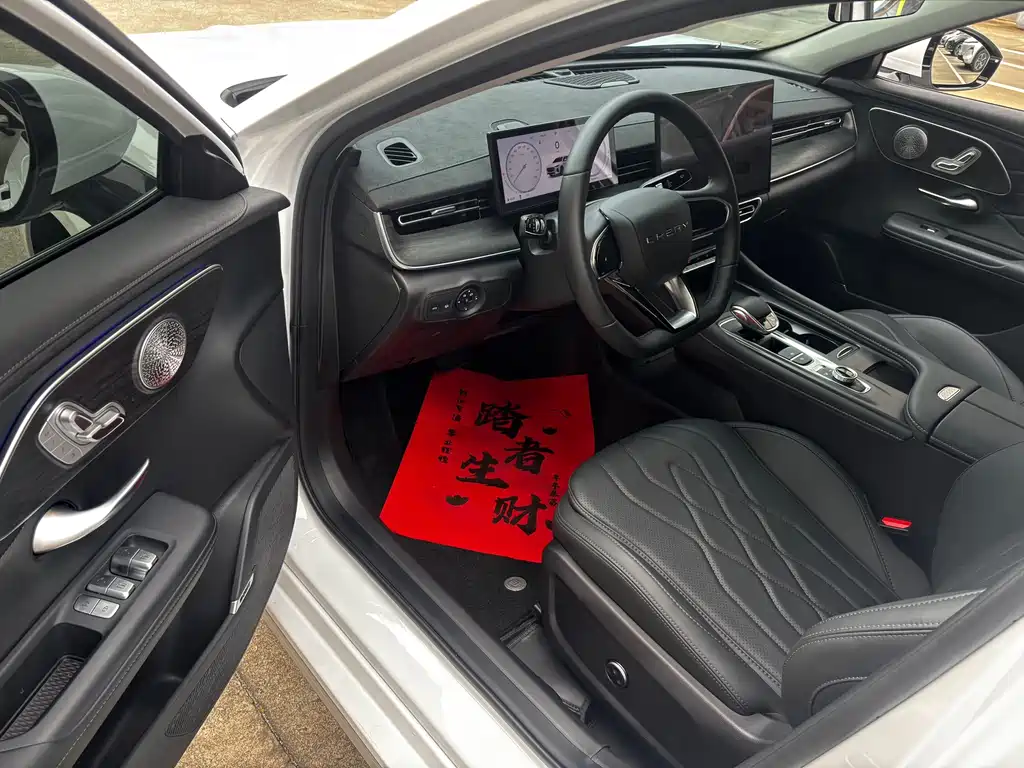 Chery Arrizo 8 PRO — миниатюра 4