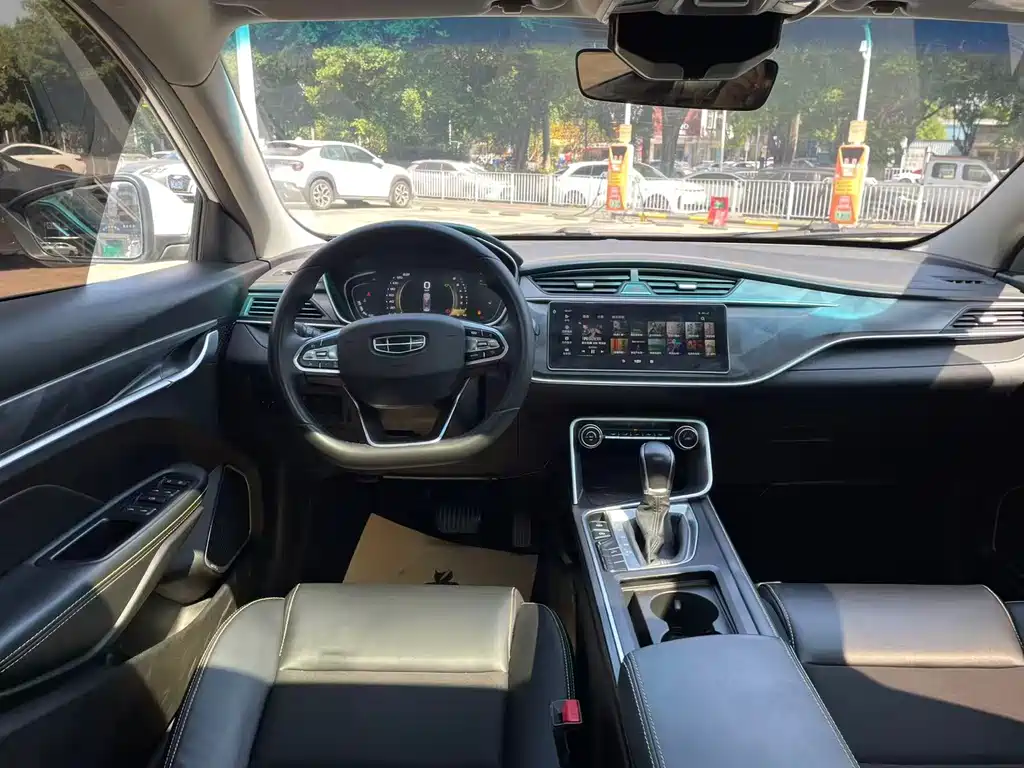 Geely Binrui — миниатюра 13