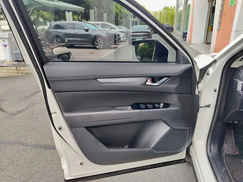 Mazda CX-5 — миниатюра 6