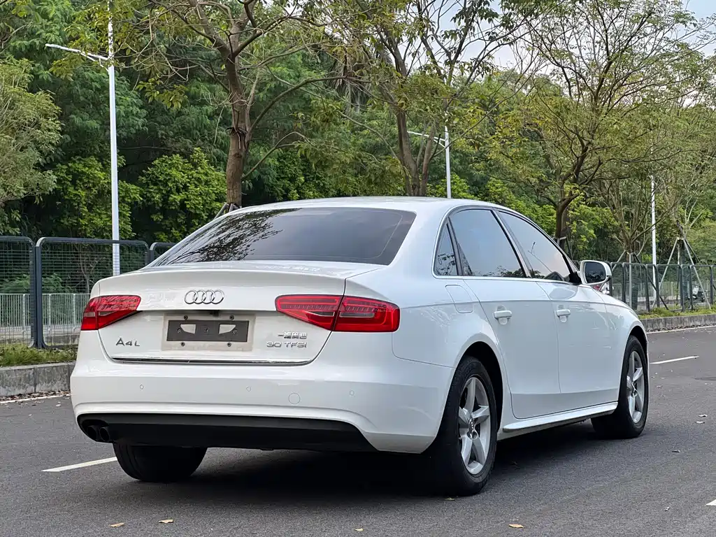 Audi A4L — миниатюра 20
