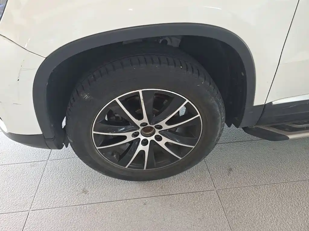 Volkswagen Tiguan — миниатюра 23
