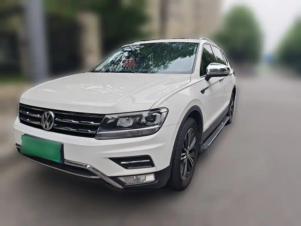 Volkswagen Tiguan L — миниатюра 2