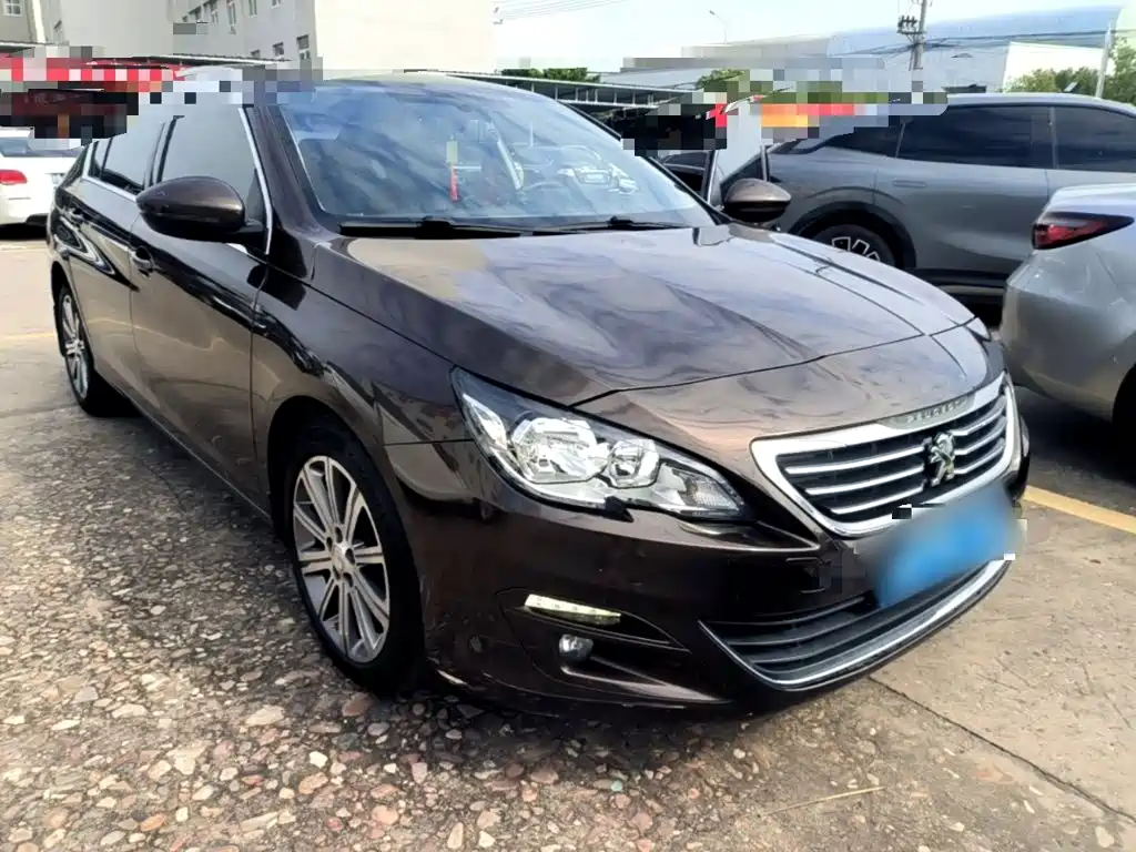 Peugeot 408 — миниатюра 4