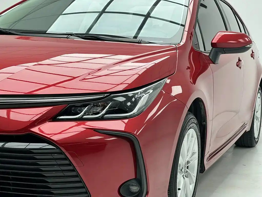 Toyota Corolla — миниатюра 11