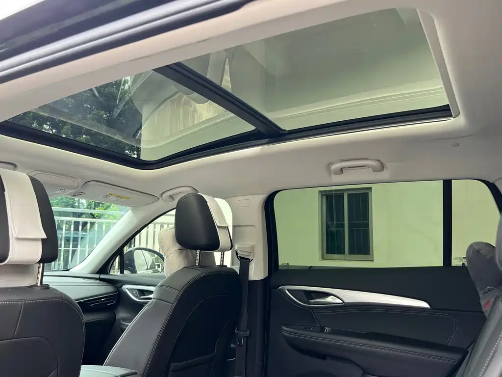 Buick Envision Plus — миниатюра 33
