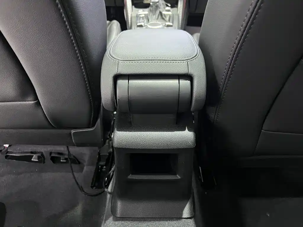 Audi Q2L — миниатюра 15