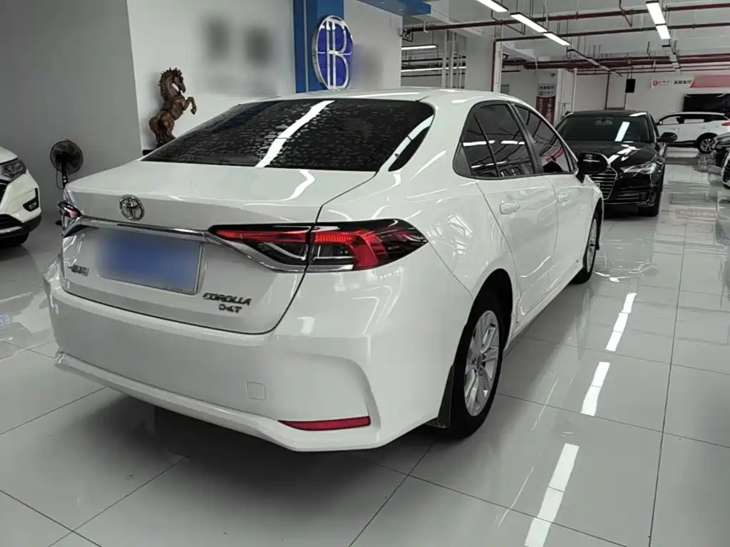 Toyota Corolla — миниатюра 7