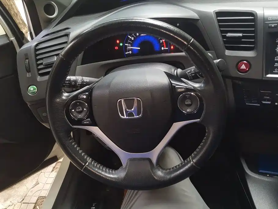 Honda Civic — миниатюра 15
