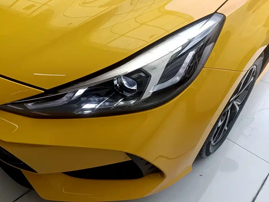 MG MG5 — миниатюра 24