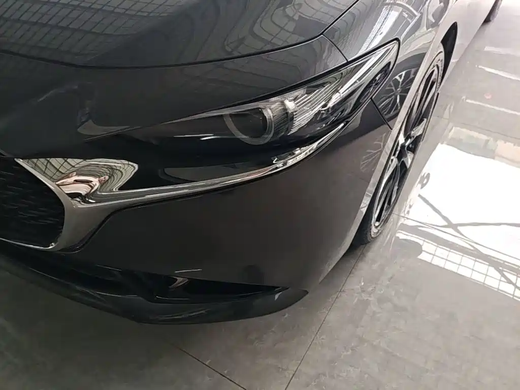 Mazda 3 Axela — миниатюра 24