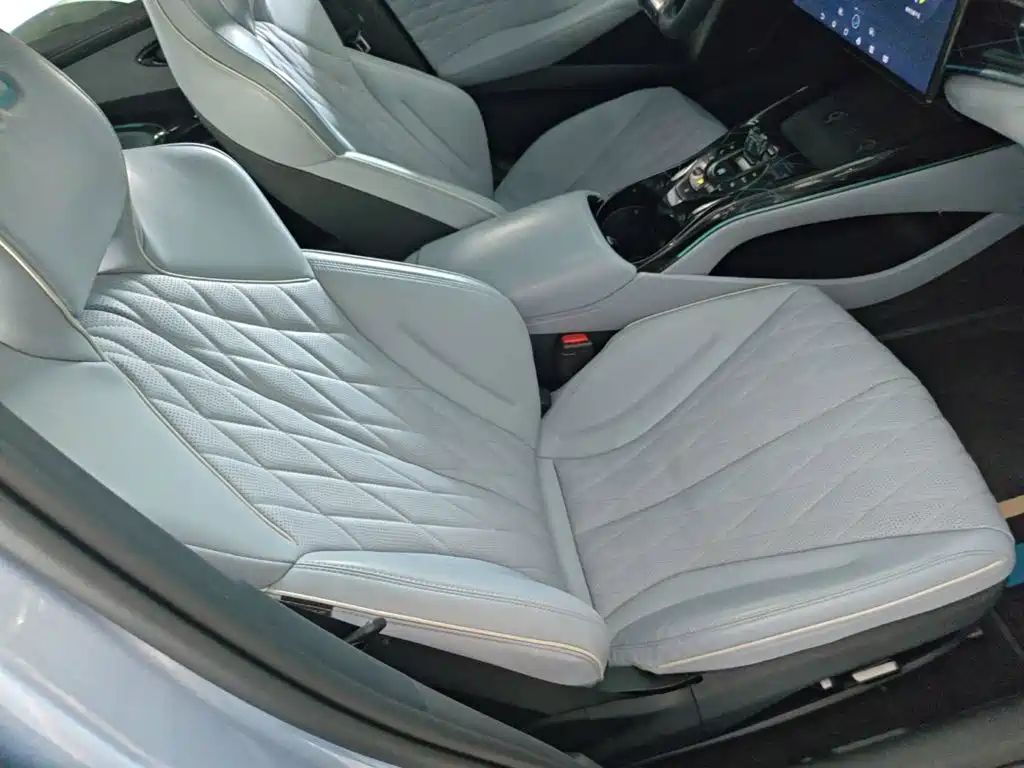 BYD Seal — миниатюра 25