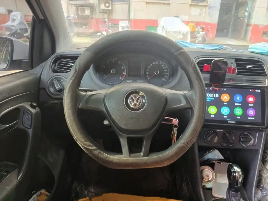 Volkswagen Polo — миниатюра 3