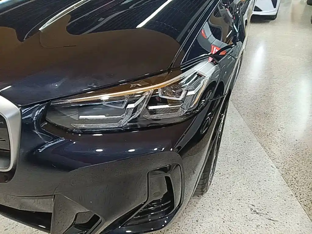 BMW iX3 — миниатюра 24