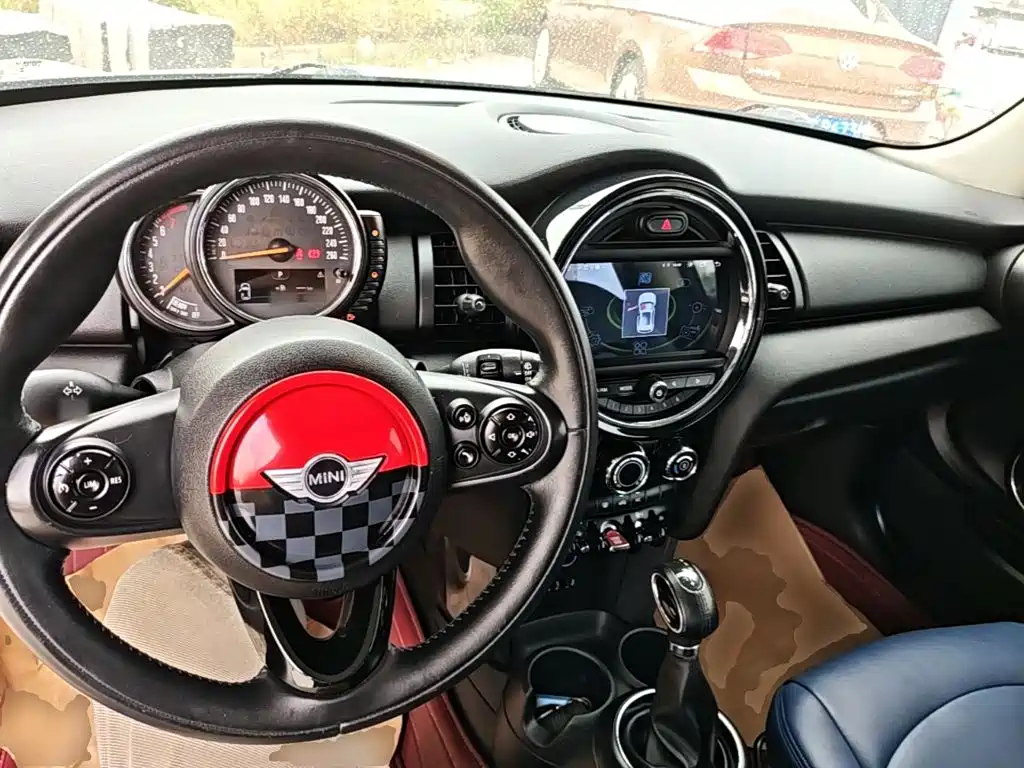 MINI Mini — миниатюра 10