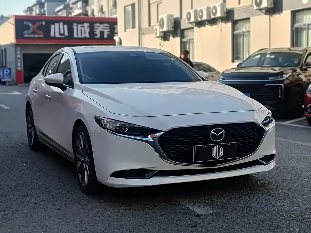MAZDA 3 ANGKESAILA