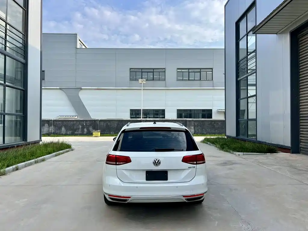 Volkswagen Viloran — миниатюра 11