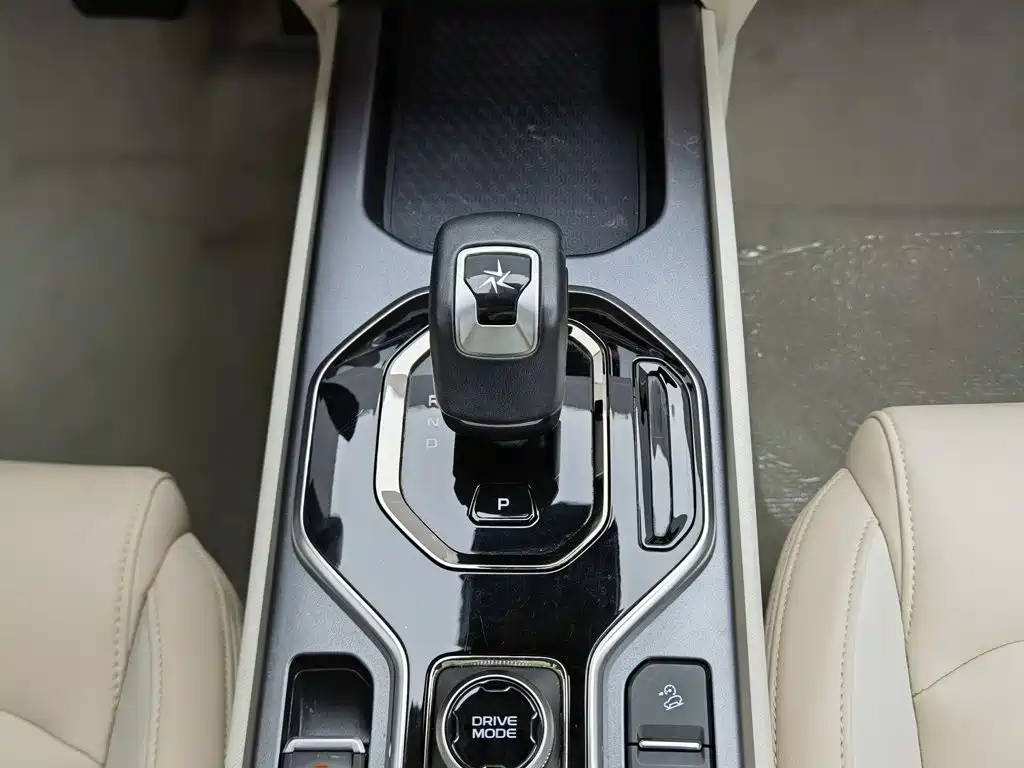Geely Icon — миниатюра 13