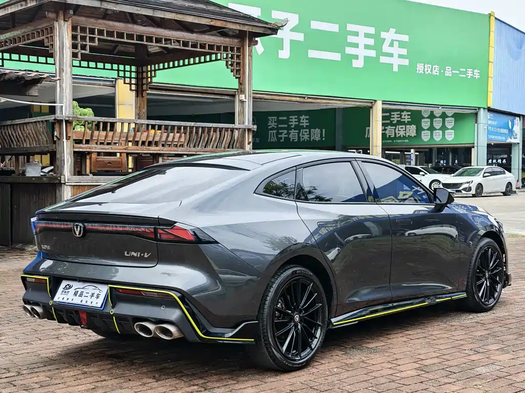 Changan UNI-V — миниатюра 4