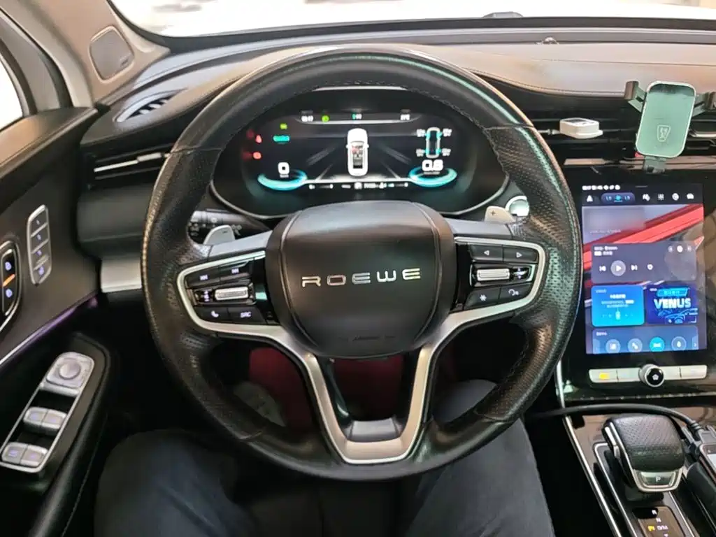 Roewe RX5 MAX — миниатюра 11
