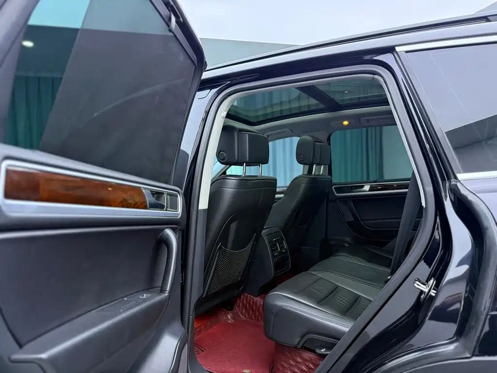 Volkswagen Touareg 2011 3.0TSI