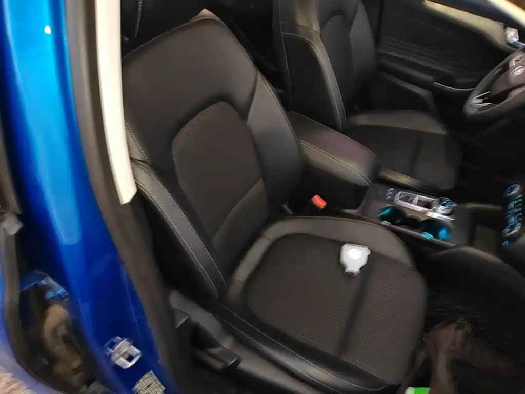 Ford Focus — миниатюра 25